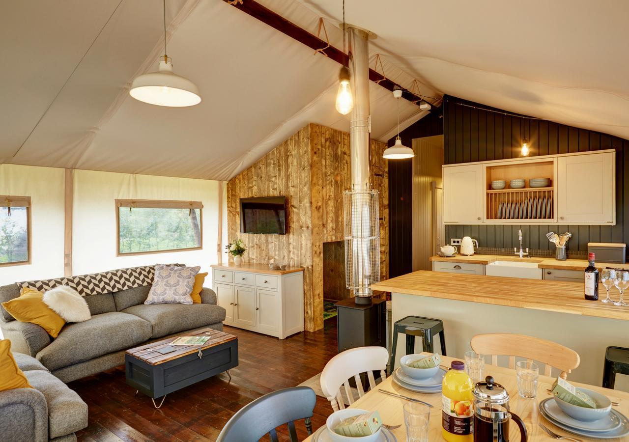 Love2Stay Glamping Resort Shrewsbury Exterior photo